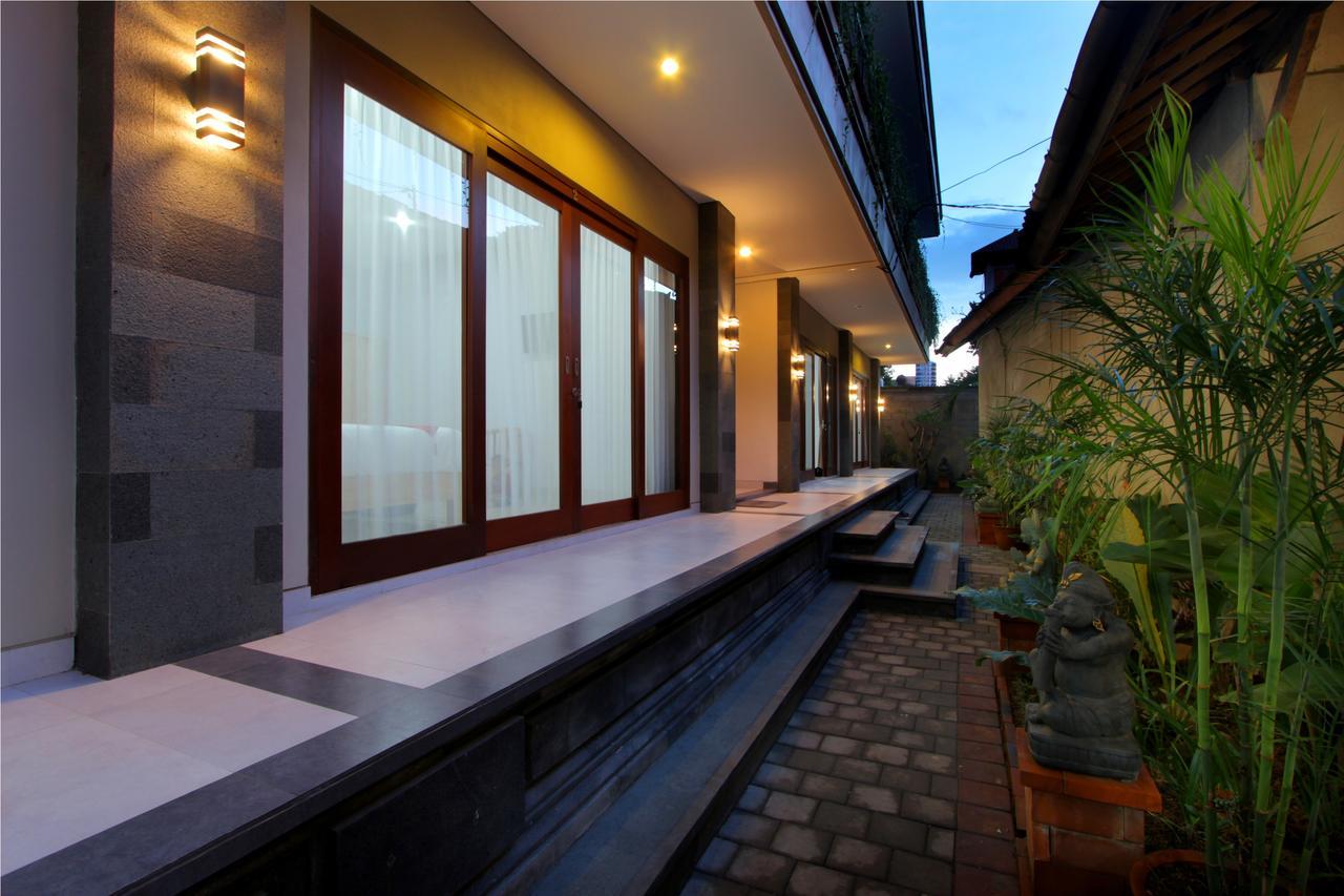 Sleepwell Seminyak Bed & Breakfast Exterior photo